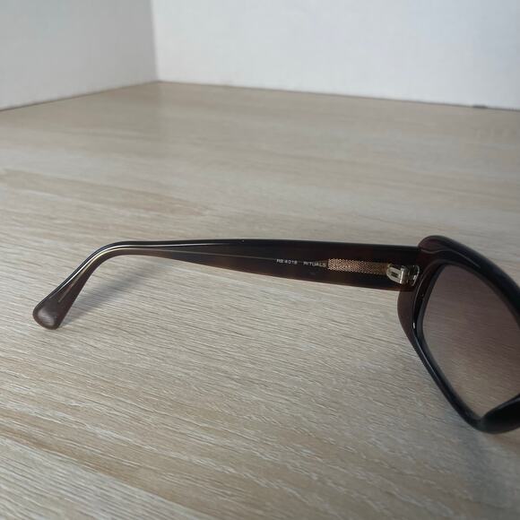 Ray-Ban RB4018 Rituals 637/13 Sunglasses Tortoise Shell Lightly Tinted Italy main image 4